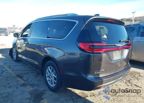 2021 Chrysler Pacifica Touring L z USA, uszkodzony, nr VIN 2C4RC1BG2MR532599